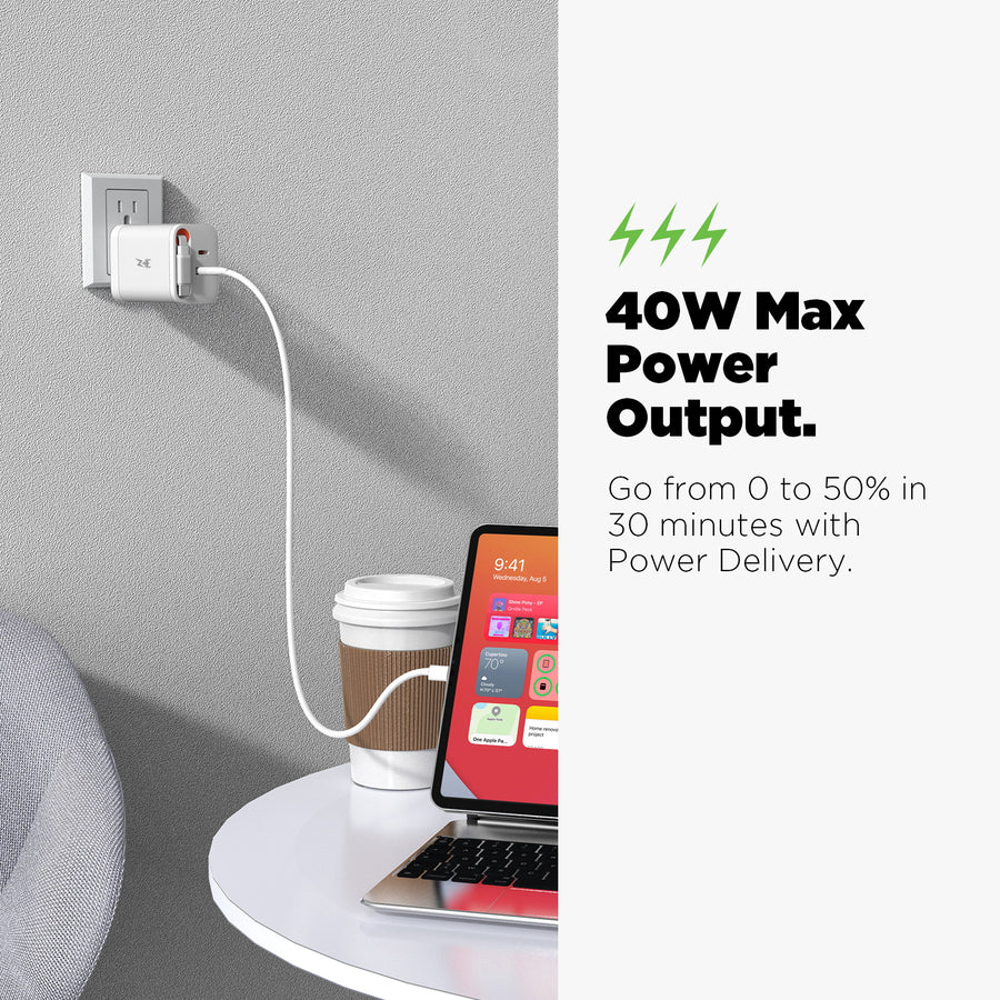 AmpNergy PowerSurge 40W+ Dual-Port GaN Charger with Retractable USB-C Cable - White - ACGTRAC32PW-6.jpg