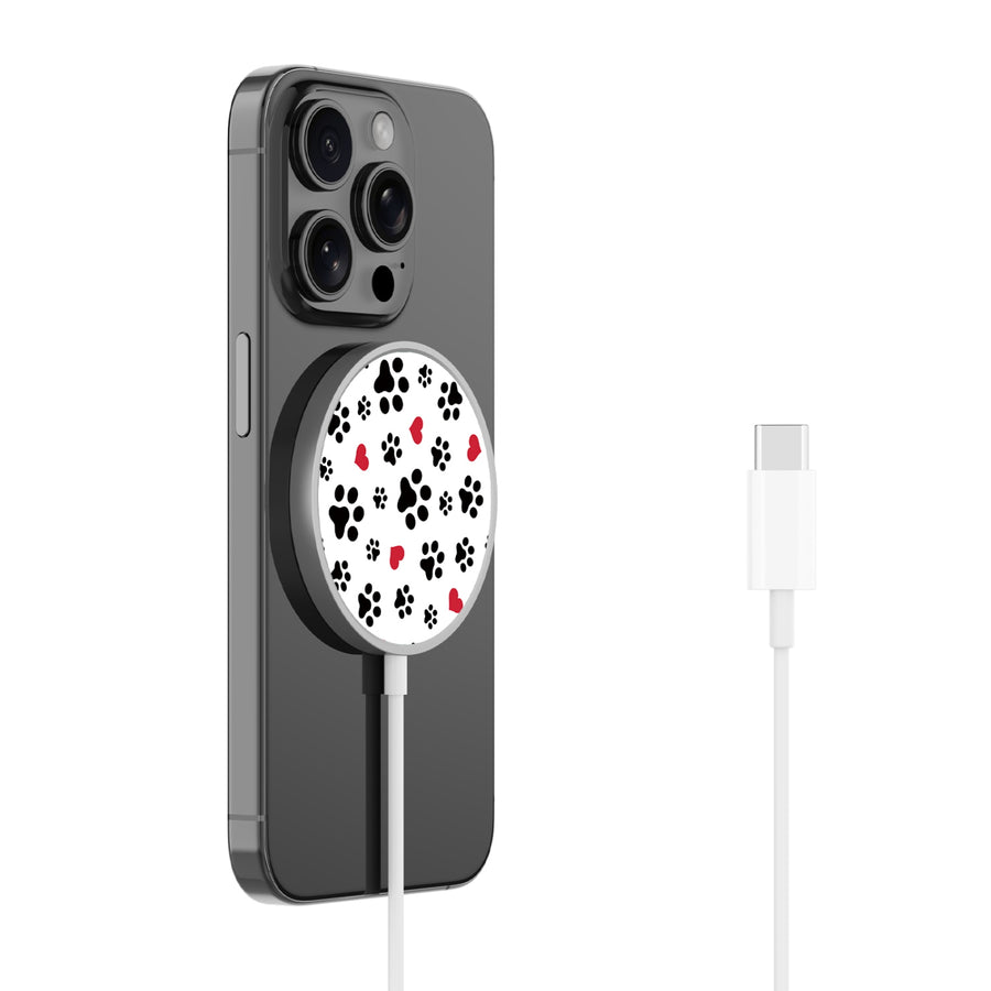 MyBat Design Lab Magnetic Wireless Charger - Silver - Paw Prints and Hearts - MCGWIRC18SL-001-2.jpg