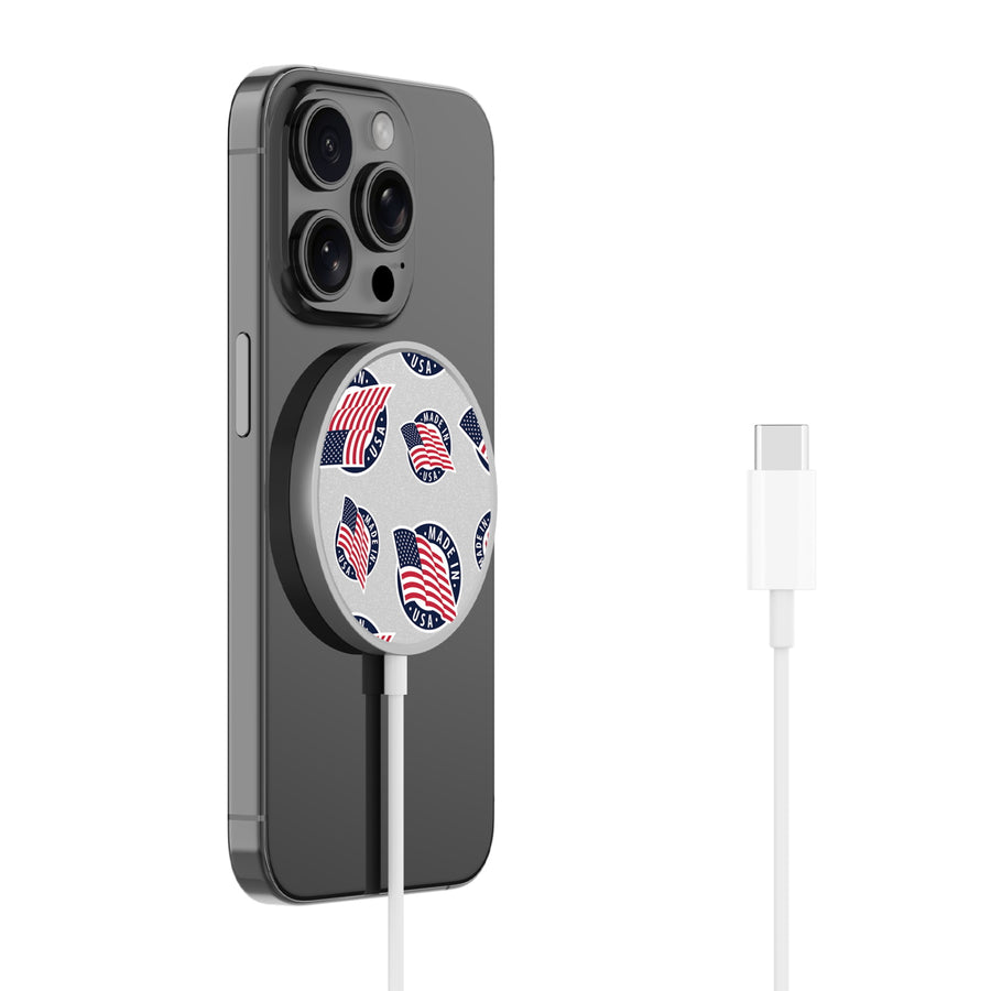 MyBat Design Lab Magnetic Wireless Charger - Silver - Made in the USA - MCGWIRC18SL-039-2.jpg