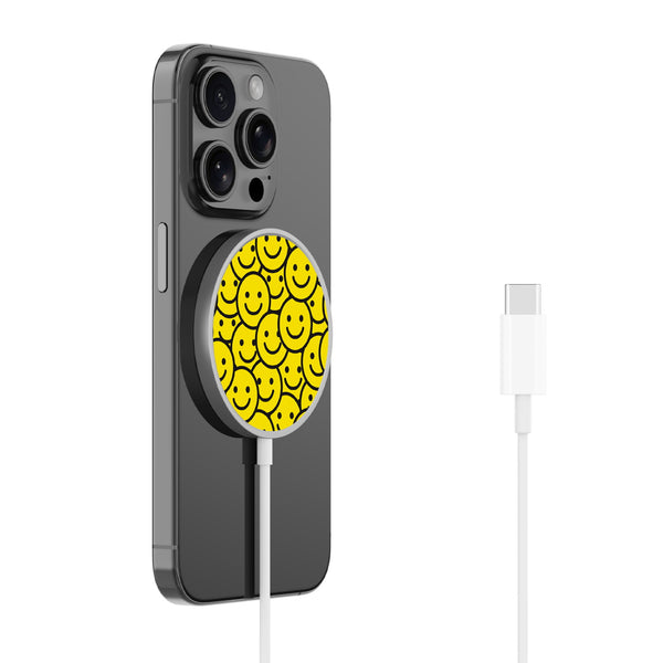 MyBat Design Lab Magnetic Wireless Charger - Silver - Smiley Faces - MCGWIRC18SL-097-2.jpg