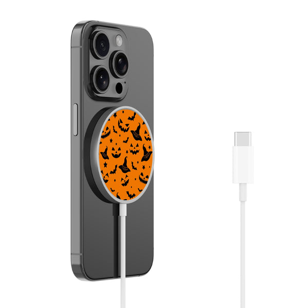 MyBat Design Lab Magnetic Wireless Charger - Silver - This is Halloween - MCGWIRC18SL-216-2.jpg