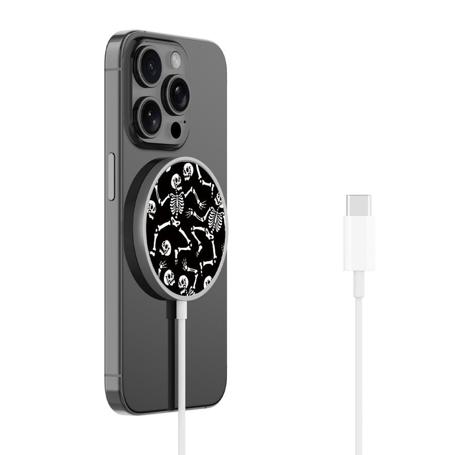 MyBat Design Lab Magnetic Wireless Charger - Silver - Skeleton Crew - MCGWIRC18SL-218-2.jpg
