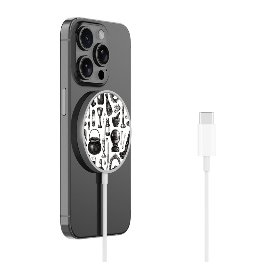 MyBat Design Lab Magnetic Wireless Charger - Silver - Mystic Elixirs - MCGWIRC18SL-239-2.jpg