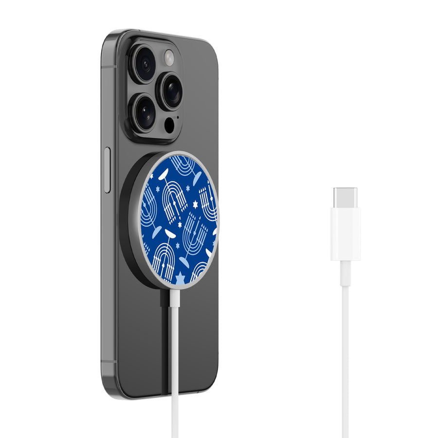 MyBat Design Lab Magnetic Wireless Charger - Silver - Festival Of Lights - MCGWIRC18SL-280-2.jpg