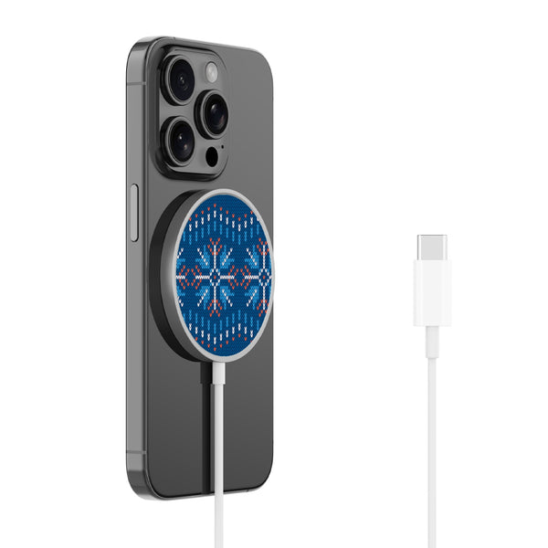 MyBat Design Lab Magnetic Wireless Charger - Silver - Nordic Holiday Knit - MCGWIRC18SL-302-2.jpg