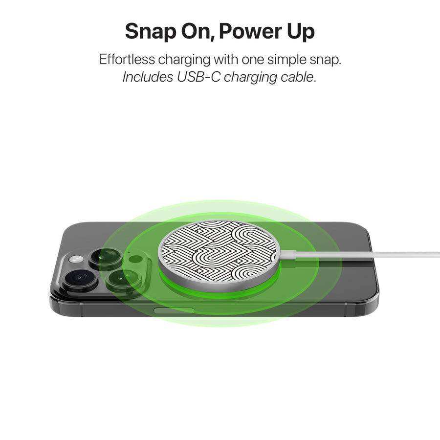 MyBat Design Lab Magnetic Wireless Charger - Silver - Hearts Aligned - MCGWIRC18SL-331-4.jpg