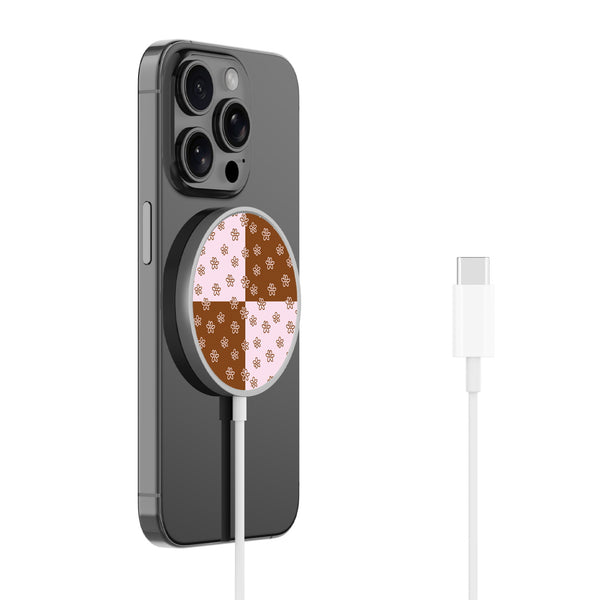 MyBat Design Lab Magnetic Wireless Charger - Silver - Flower Patches - MCGWIRC18SL-484-2.jpg
