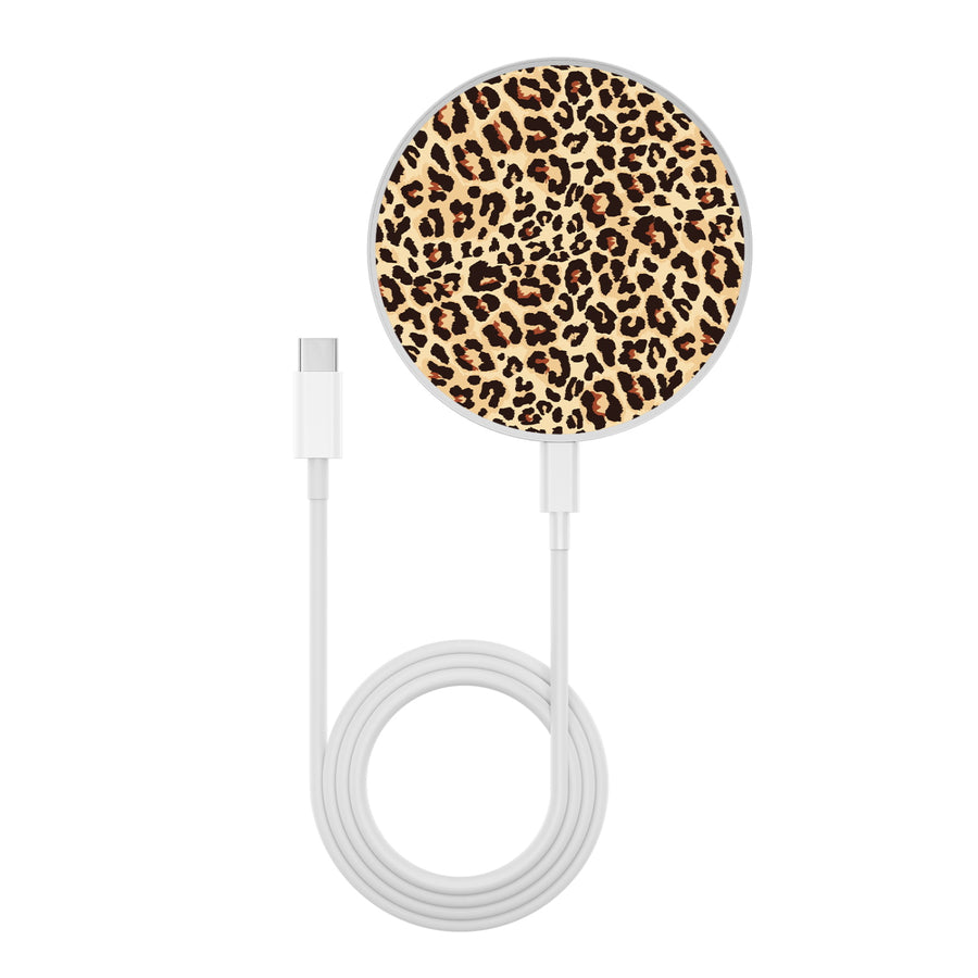 MyBat Design Lab Series Wireless Charging Pad - Silver - Leopard Print - MCGWIRC22SL-005-3.jpg