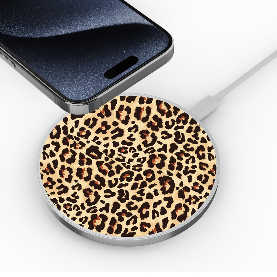 MyBat Design Lab Series Wireless Charging Pad - Silver - Leopard Print - MCGWIRC22SL-005-4.jpg