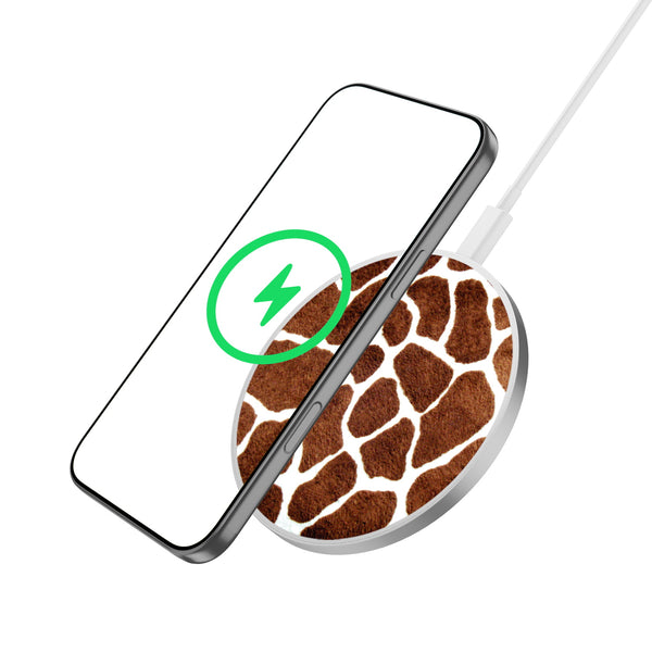 MyBat Design Lab Series Wireless Charging Pad - Silver - Giraffe spots - MCGWIRC22SL-012-2.jpg