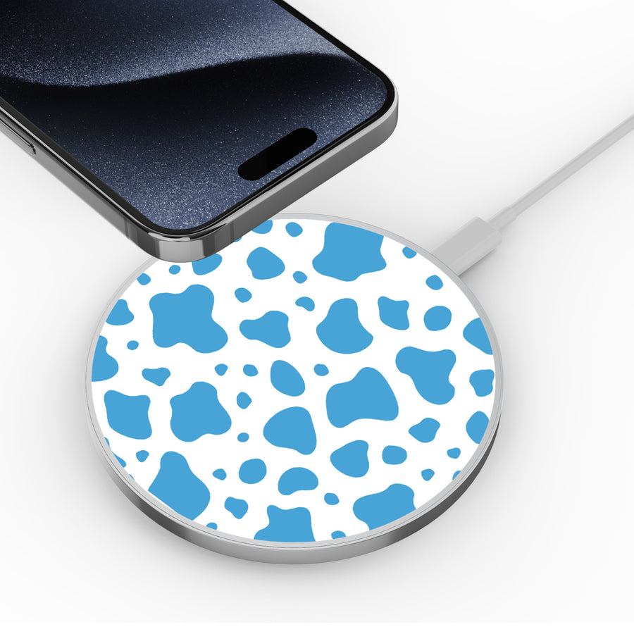 MyBat Design Lab Series Wireless Charging Pad - Silver - Blue Cow Print - MCGWIRC22SL-016-4.jpg