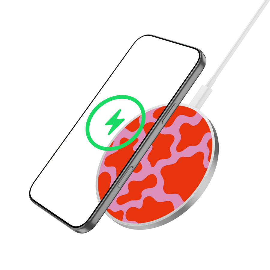 MyBat Design Lab Series Wireless Charging Pad - Silver - Pink Retro Splashes - MCGWIRC22SL-094-2.jpg
