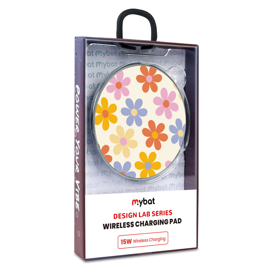 MyBat Design Lab Series Wireless Charging Pad - Silver - Retro Daisies - MCGWIRC22SL-137-9.jpg