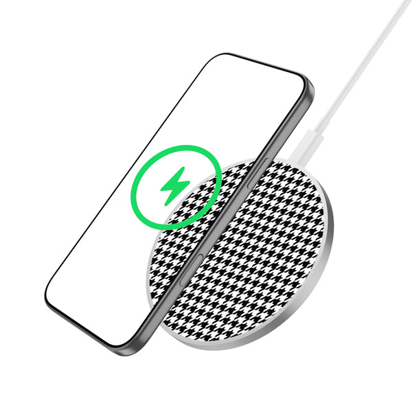 MyBat Design Lab Series Wireless Charging Pad - Silver - Classic Houndstooth - MCGWIRC22SL-215-2.jpg