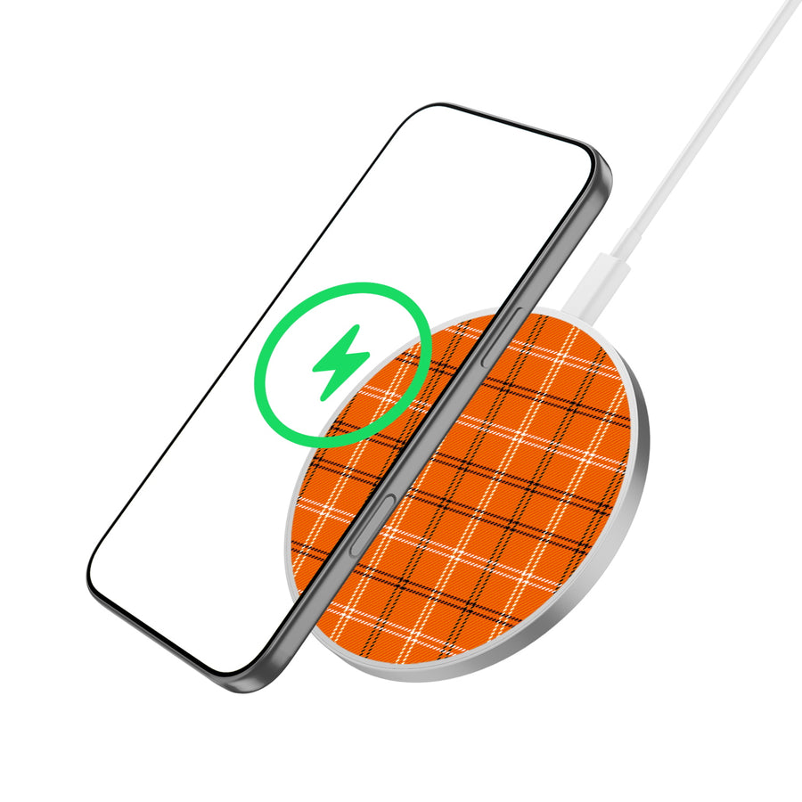 MyBat Design Lab Series Wireless Charging Pad - Silver - Pumpkin Plaid - MCGWIRC22SL-244-2.jpg