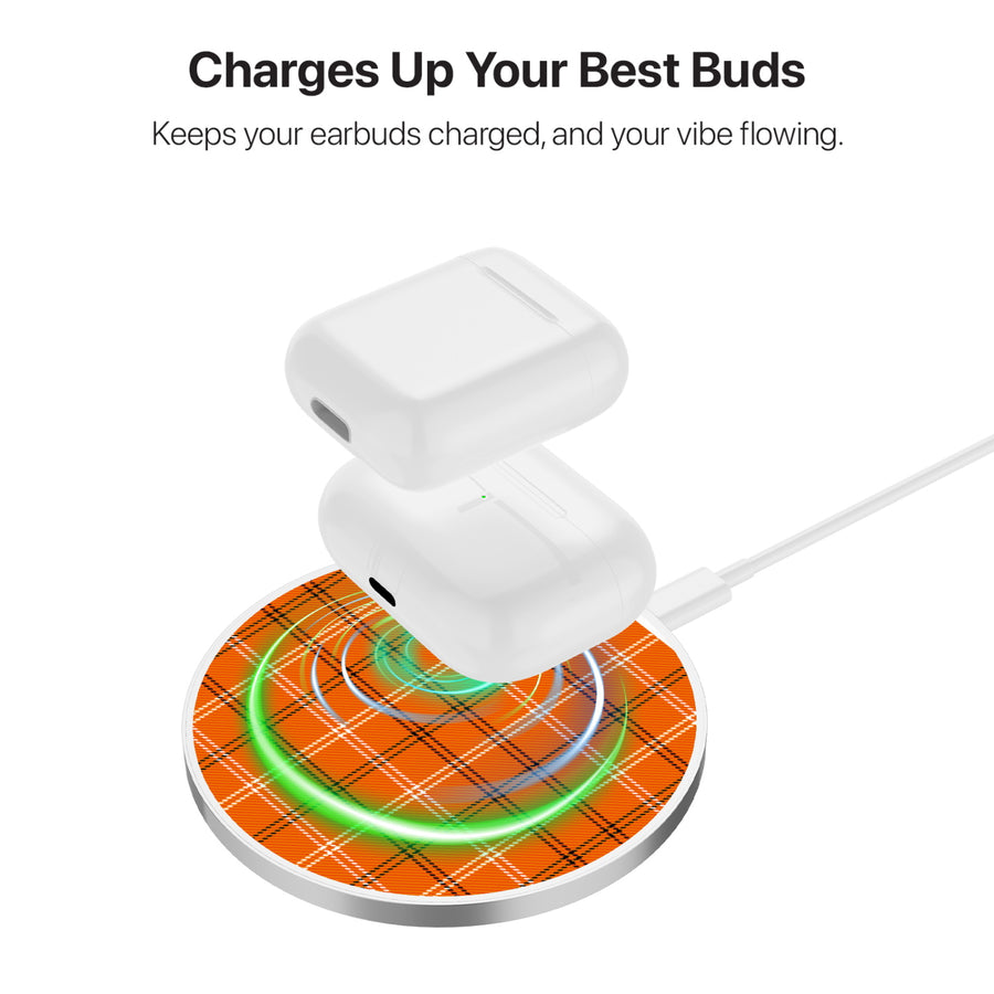 MyBat Design Lab Series Wireless Charging Pad - Silver - Pumpkin Plaid - MCGWIRC22SL-244-6.jpg