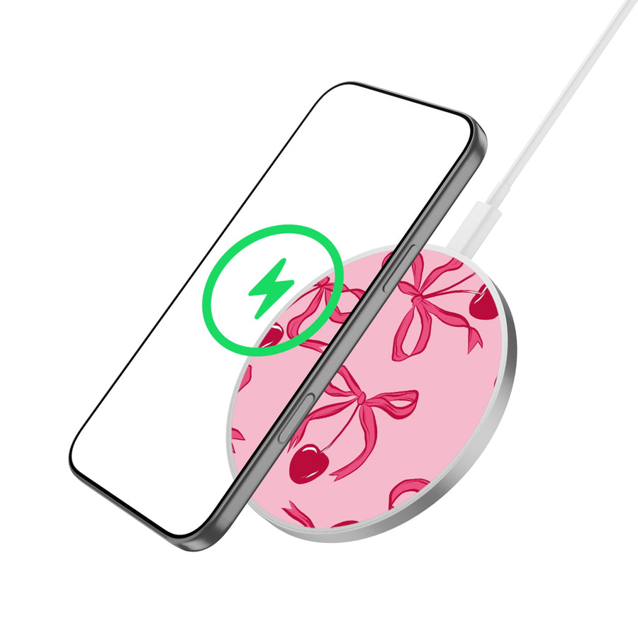 MyBat Design Lab Series Wireless Charging Pad - Silver - Mon Chérie - MCGWIRC22SL-335-2.jpg