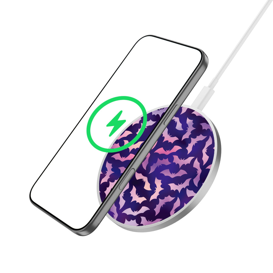 MyBat Design Lab Series Wireless Charging Pad - Silver - Twilight Bats - MCGWIRC22SL-422-2.jpg
