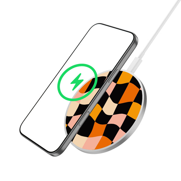 MyBat Design Lab Series Wireless Charging Pad - Silver - Groovy Check - MCGWIRC22SL-448-2.jpg