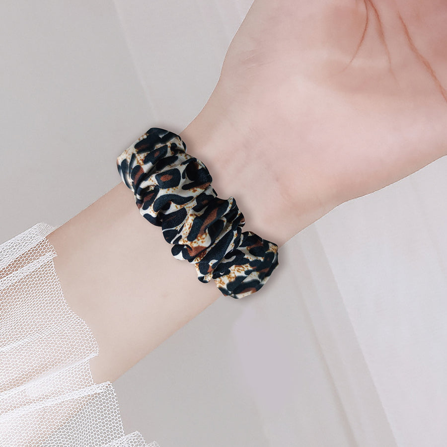 MyBat Pro Scrunchie Watchband for Apple Watch 38mm / 40mm - Leopard - RAPWH40BAN244-7.jpg