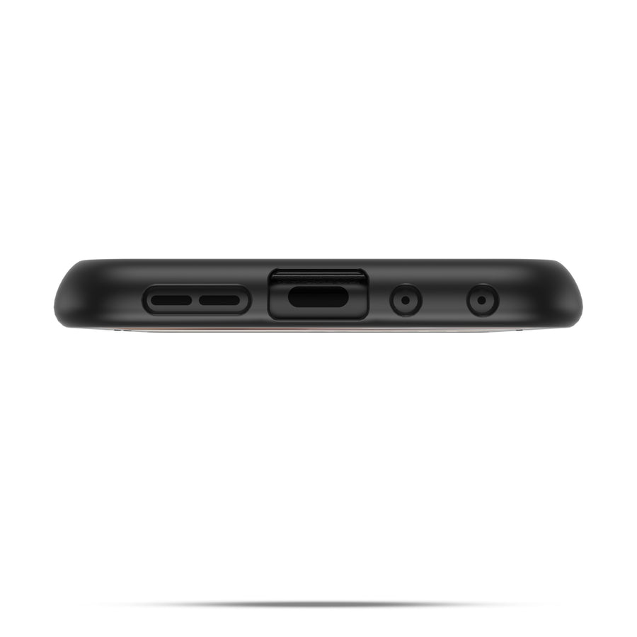 baseline Tint Series MagSafe Case for Motorola razr (2026 / 2025 / 2024) - Black - BMRAZR6CSFGMS211-5.JPG