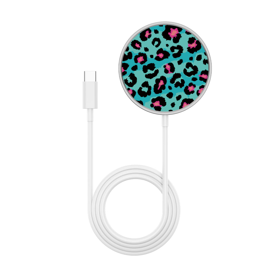 MyBat Design Lab Magnetic Wireless Charger - Silver - Multicolor Leopard - MCGWIRC18SL-004-3.jpg
