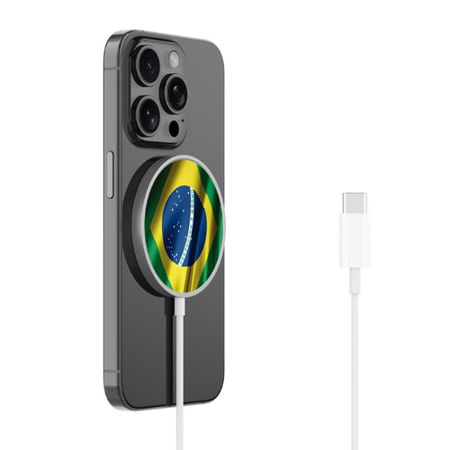 MyBat Design Lab Magnetic Wireless Charger - Silver - Brazilian Flag - MCGWIRC18SL-038-2.jpg