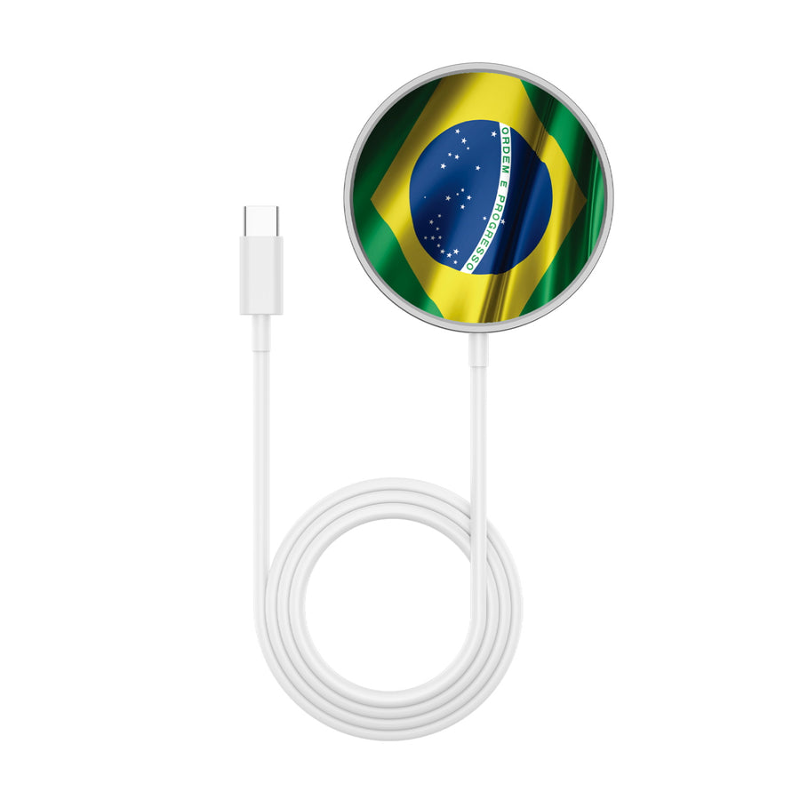 MyBat Design Lab Magnetic Wireless Charger - Silver - Brazilian Flag - MCGWIRC18SL-038-3.jpg