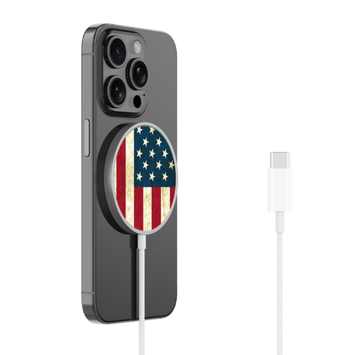 MyBat Design Lab Magnetic Wireless Charger - Silver - American Flag - MCGWIRC18SL-043-2.jpg
