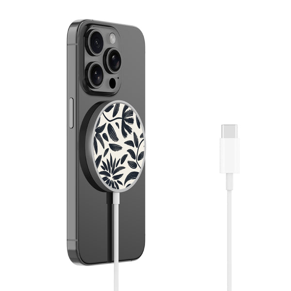 MyBat Design Lab Magnetic Wireless Charger - Silver - Vintage Floral - MCGWIRC18SL-124-2.jpg