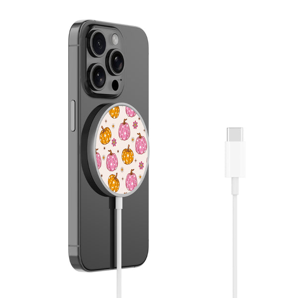 MyBat Design Lab Magnetic Wireless Charger - Silver - Groovy Pumpkin Patch - MCGWIRC18SL-222-2.jpg