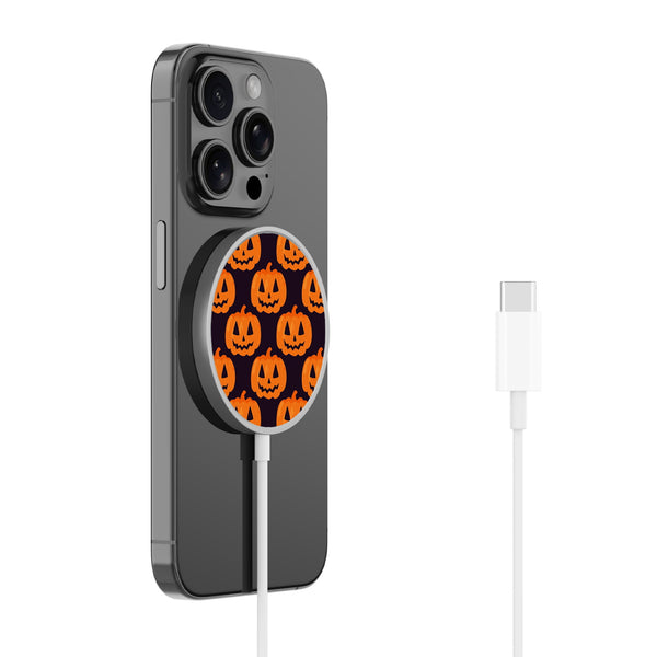 MyBat Design Lab Magnetic Wireless Charger - Silver - Carved Creations - MCGWIRC18SL-229-2.jpg