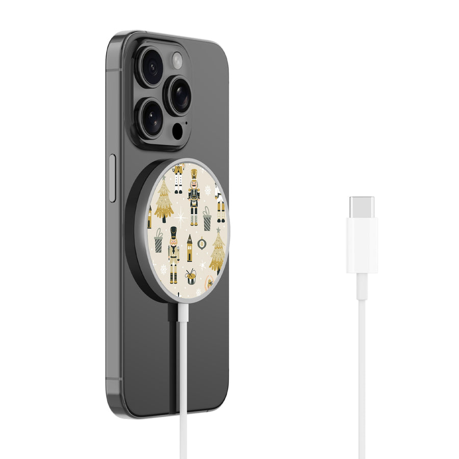 MyBat Design Lab Magnetic Wireless Charger - Silver - Nutcracker - MCGWIRC18SL-274-2.jpg