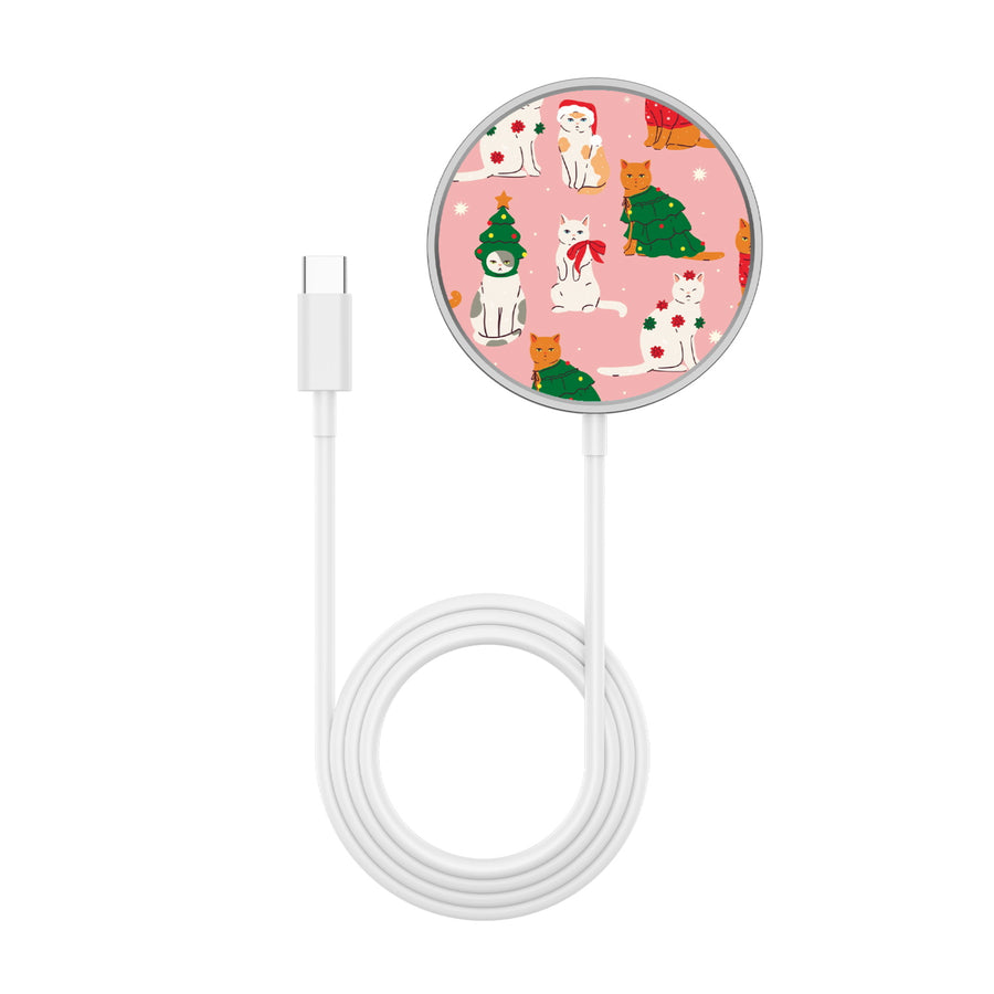 MyBat Design Lab Magnetic Wireless Charger - Silver - Meowy Christmas - MCGWIRC18SL-286-3.jpg