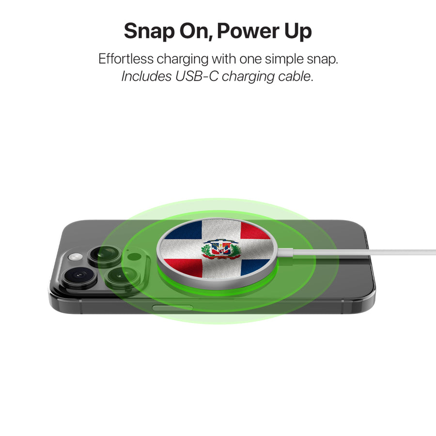 MyBat Design Lab Magnetic Wireless Charger - Silver - Dominican Republic Flag - MCGWIRC18SL-307-4.jpg