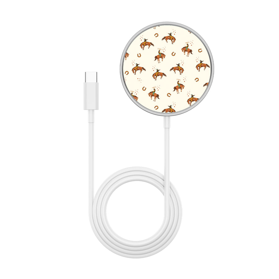 MyBat Design Lab Magnetic Wireless Charger - Silver - Giddy Up - MCGWIRC18SL-518-2.JPG