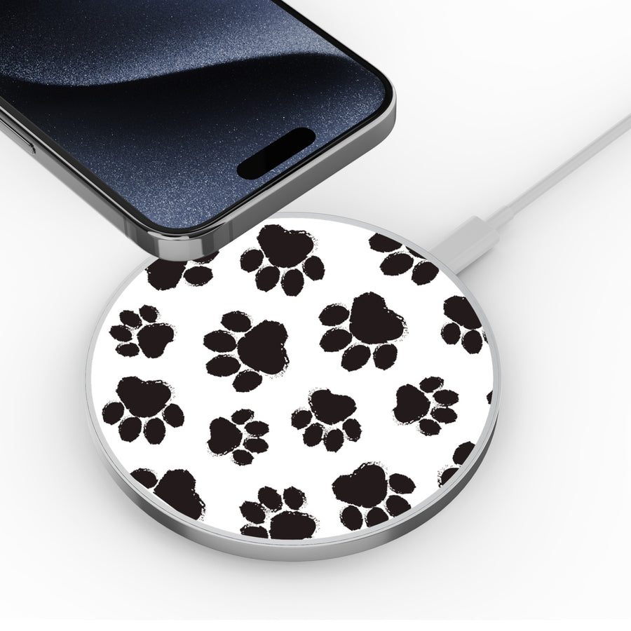 MyBat Design Lab Series Wireless Charging Pad - Silver - Black Paw Prints - MCGWIRC22SL-002-4.jpg