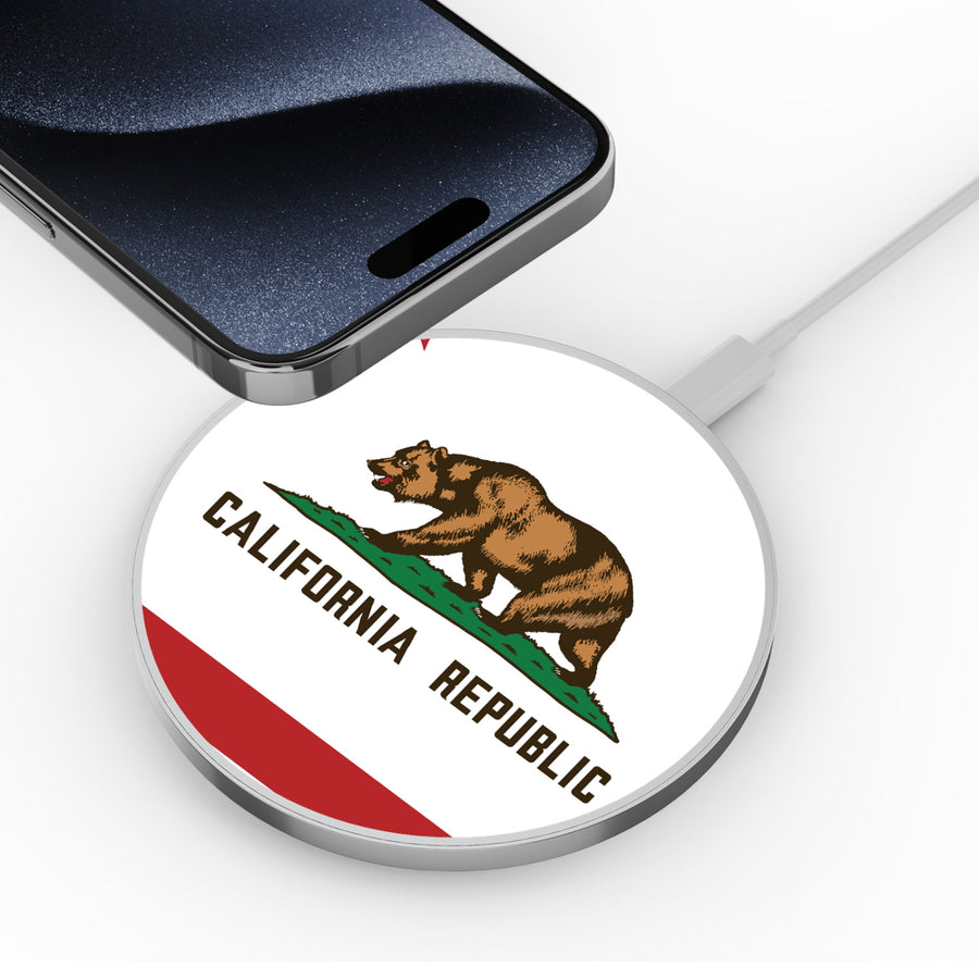 MyBat Design Lab Series Wireless Charging Pad - Silver - California State Flag - MCGWIRC22SL-027-4.jpg