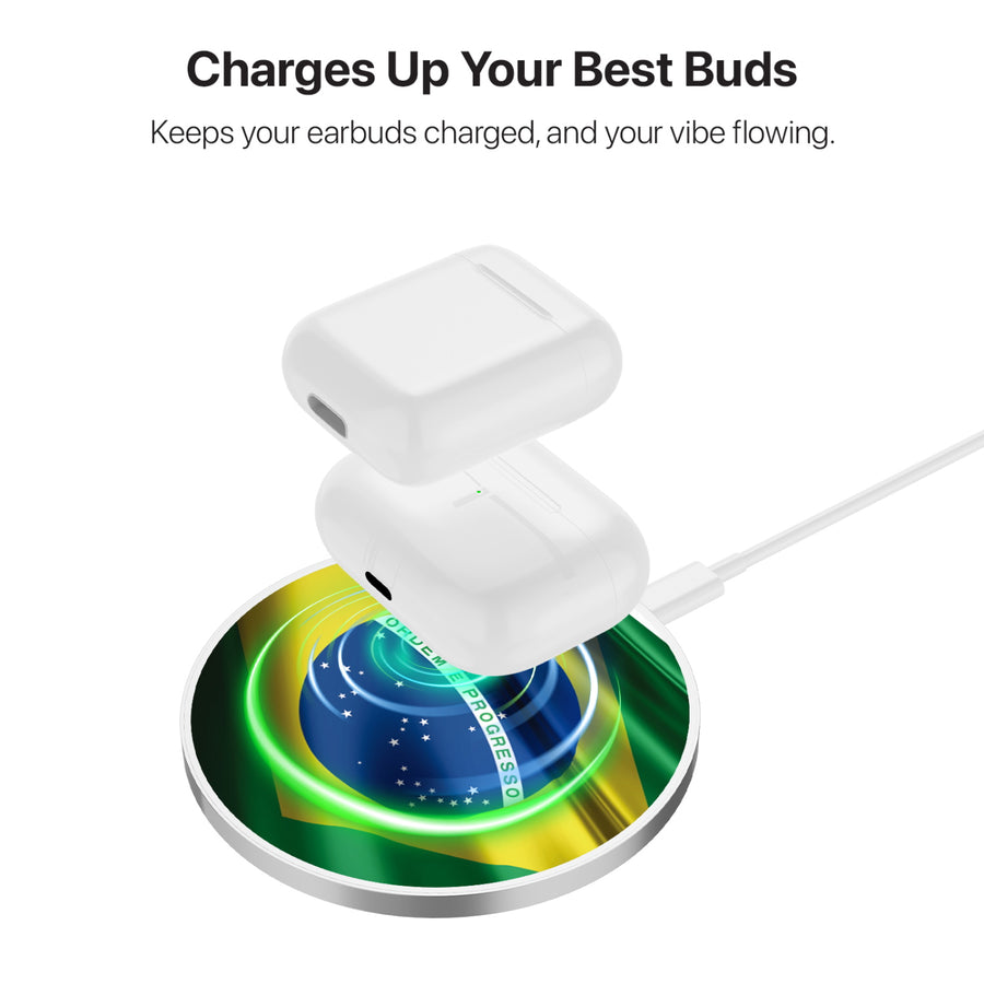 MyBat Design Lab Series Wireless Charging Pad - Silver - Brazilian Flag - MCGWIRC22SL-038-6.jpg