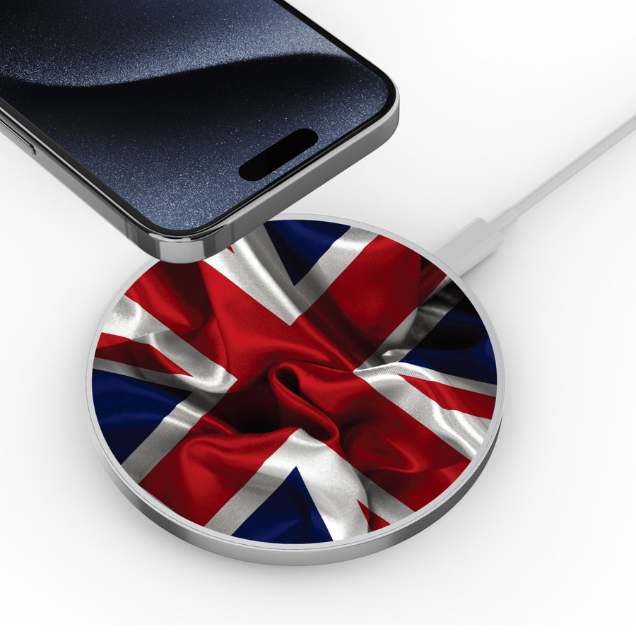 MyBat Design Lab Series Wireless Charging Pad - Silver - British Flag - MCGWIRC22SL-047-4.jpg