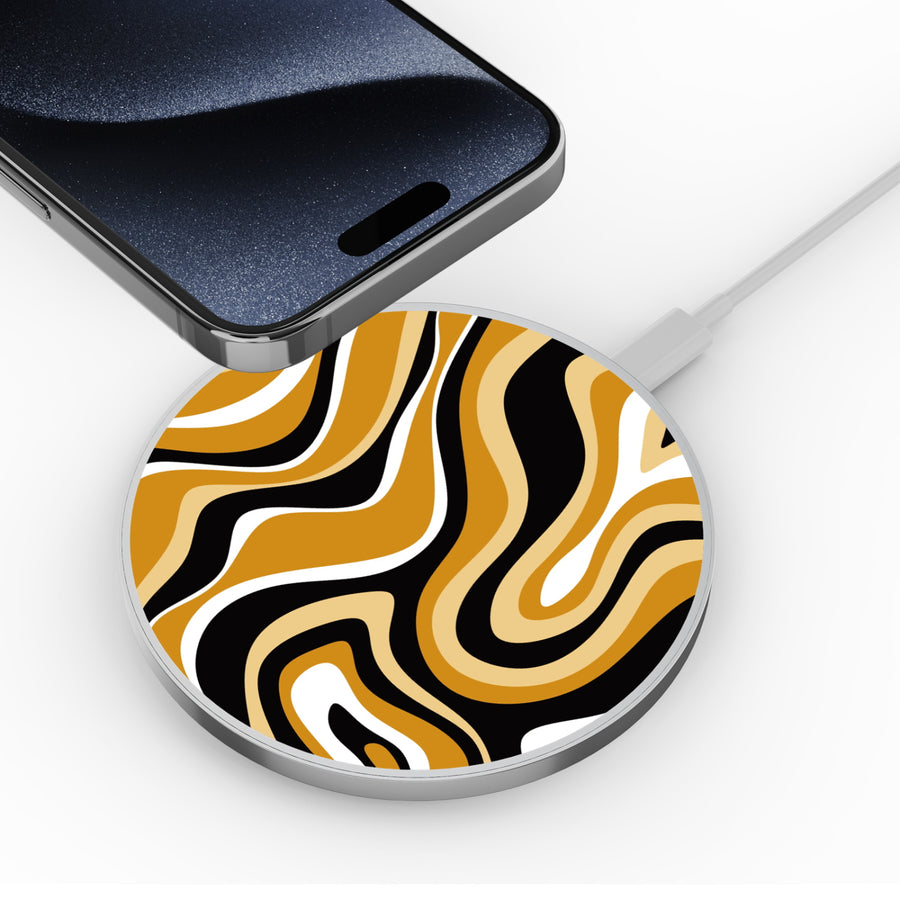 MyBat Design Lab Series Wireless Charging Pad - Silver - Groovy Golden Swirls - MCGWIRC22SL-093-4.jpg