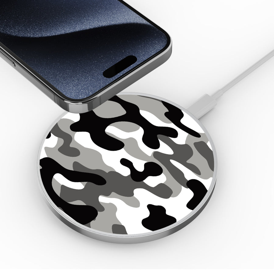 MyBat Design Lab Series Wireless Charging Pad - Silver - Black & White Camouflage - MCGWIRC22SL-122-4.jpg
