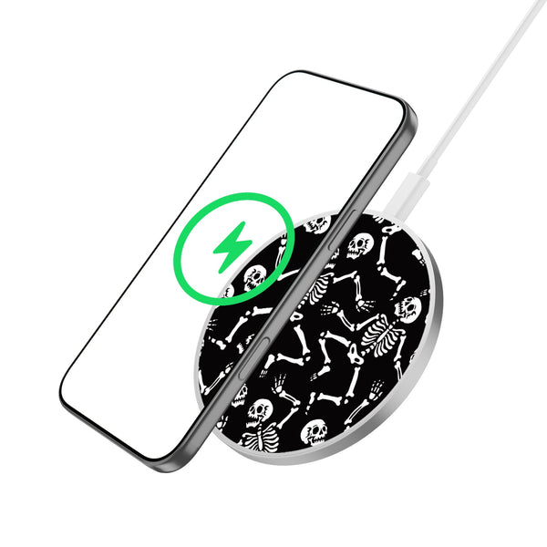 MyBat Design Lab Series Wireless Charging Pad - Silver - Skeleton Crew - MCGWIRC22SL-218-2.jpg