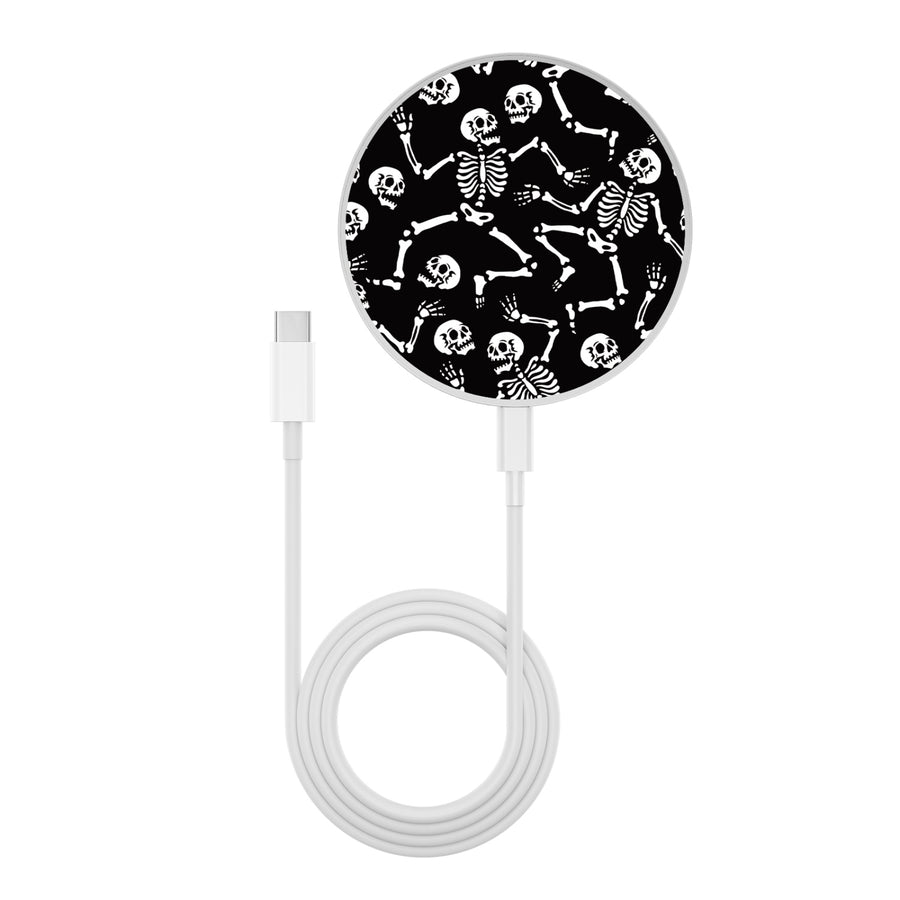 MyBat Design Lab Series Wireless Charging Pad - Silver - Skeleton Crew - MCGWIRC22SL-218-3.jpg