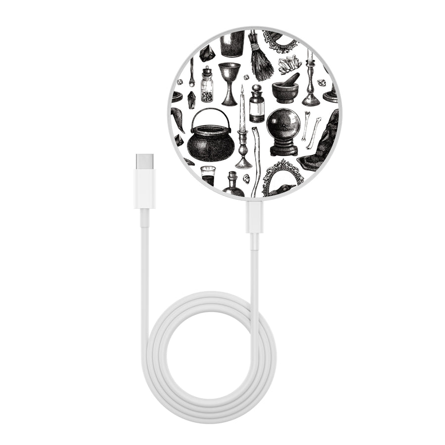 MyBat Design Lab Series Wireless Charging Pad - Silver - Mystic Elixirs - MCGWIRC22SL-239-3.jpg