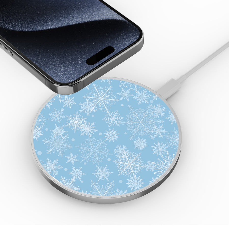 MyBat Design Lab Series Wireless Charging Pad - Silver - Blue Snowflakes - MCGWIRC22SL-283-4.jpg