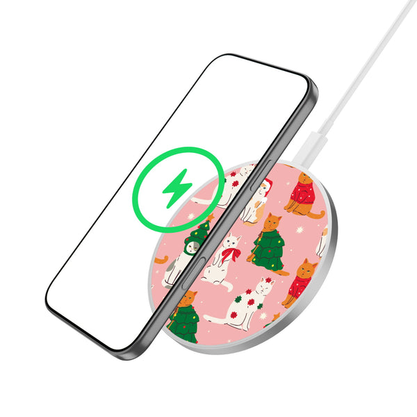 MyBat Design Lab Series Wireless Charging Pad - Silver - Meowy Christmas - MCGWIRC22SL-286-2.jpg