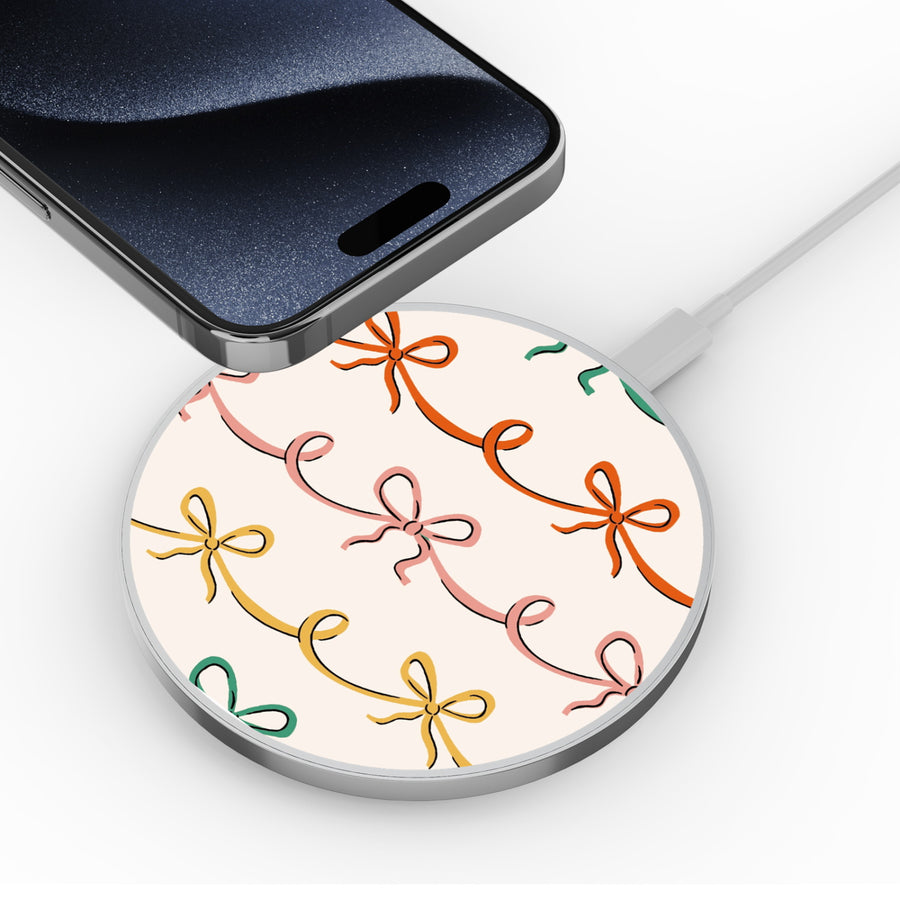 MyBat Design Lab Series Wireless Charging Pad - Silver - Gift Wrap - MCGWIRC22SL-289-4.jpg