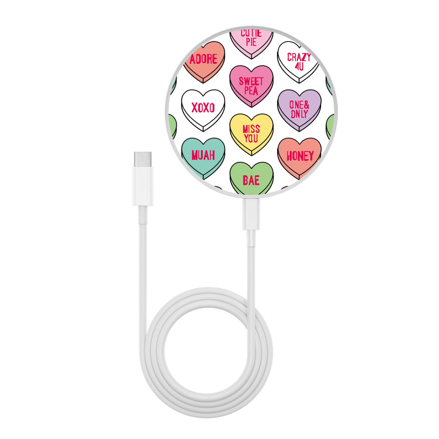 MyBat Design Lab Series Wireless Charging Pad - Silver - Sweet Hearts - MCGWIRC22SL-337-3.jpg