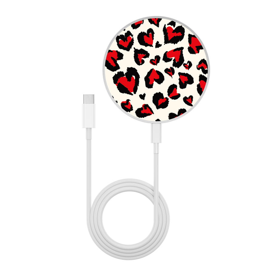 MyBat Design Lab Series Wireless Charging Pad - Silver - Wild Hearts - MCGWIRC22SL-340-3.jpg